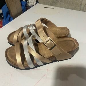 Women’s size 7 Metallic Strappy Slide Sandals in Gold & Silver